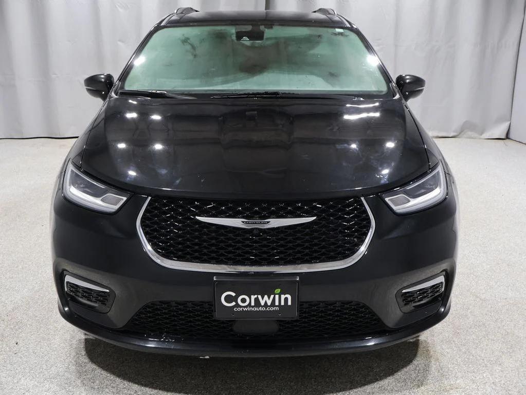 used 2022 Chrysler Pacifica car, priced at $20,955