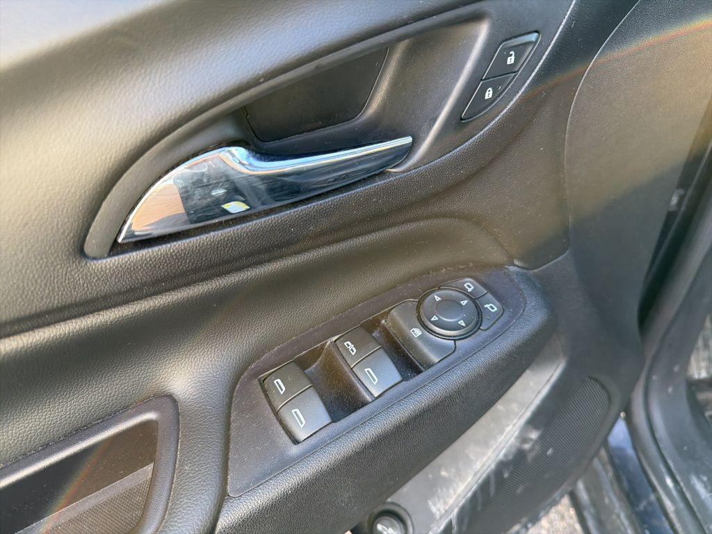 used 2020 Chevrolet Equinox car, priced at $16,000