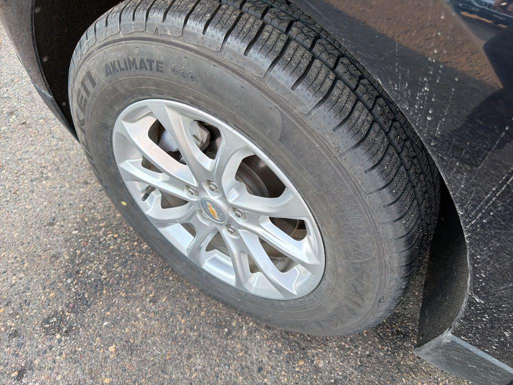 used 2020 Chevrolet Equinox car, priced at $16,000