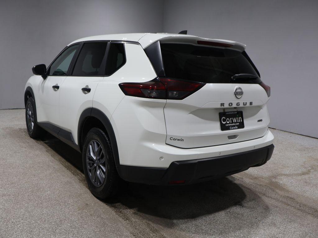 used 2024 Nissan Rogue car, priced at $20,418
