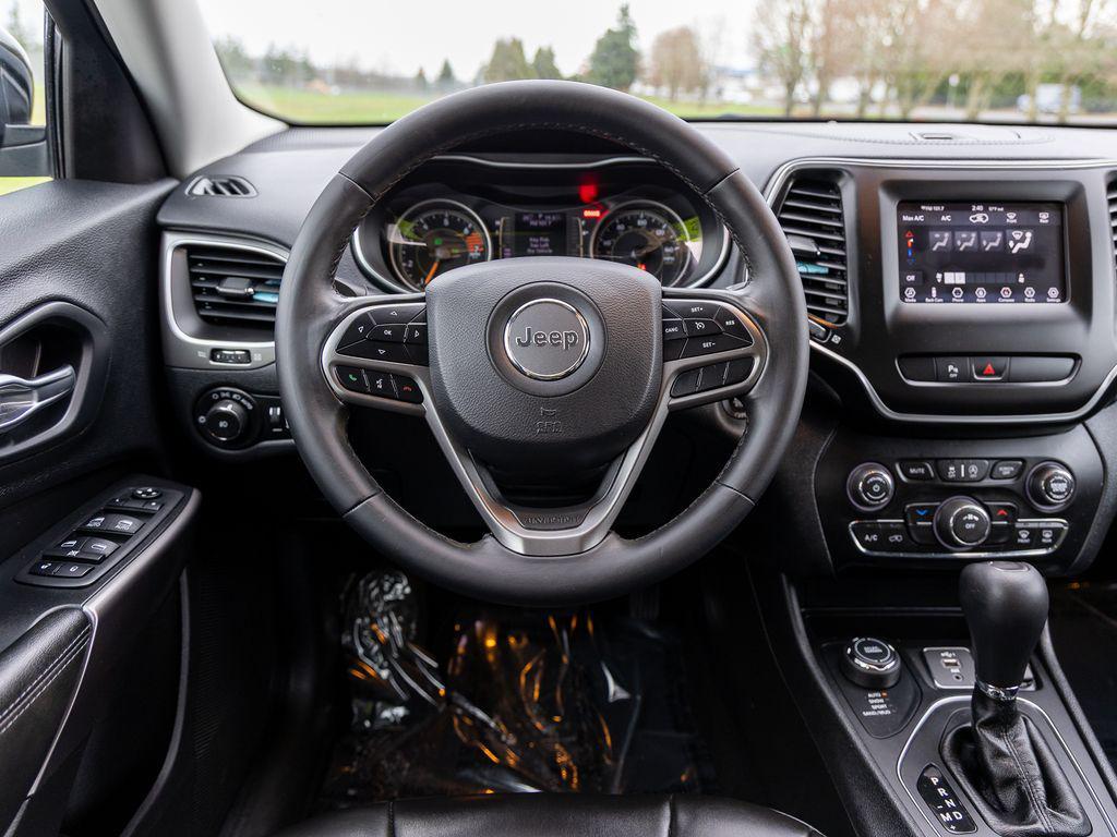 used 2019 Jeep Cherokee car, priced at $16,235