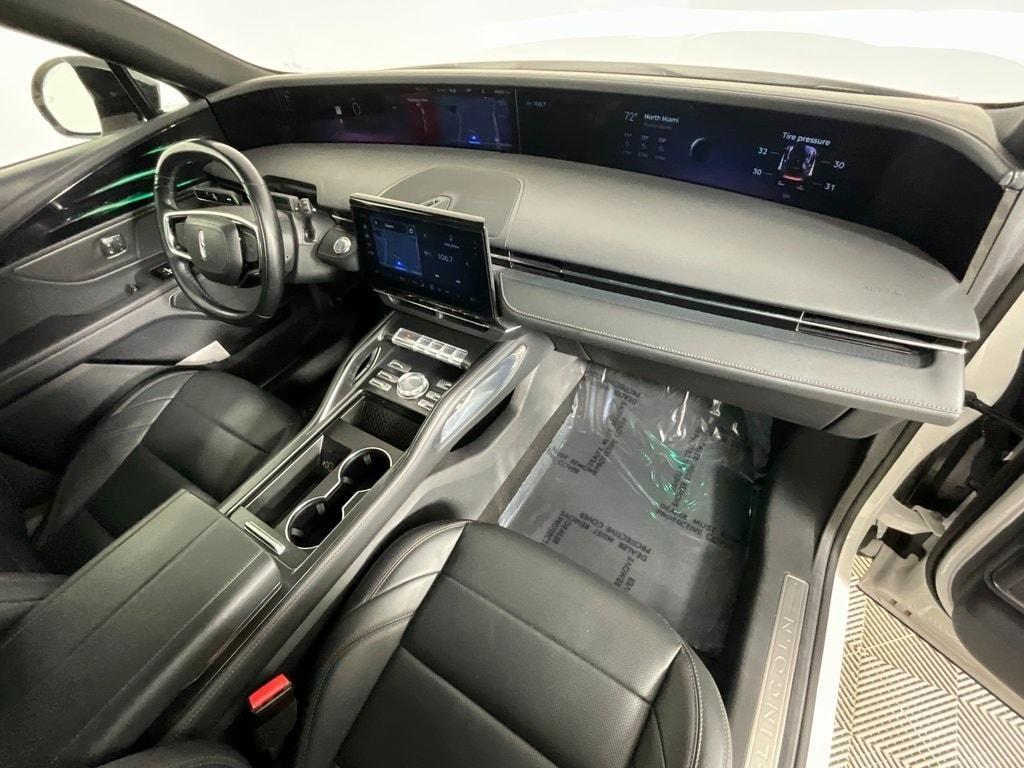 used 2024 Lincoln Nautilus car, priced at $39,911