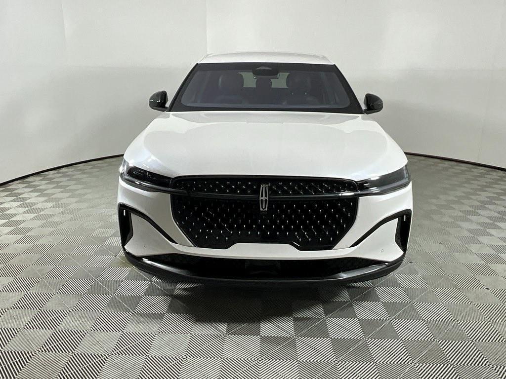used 2024 Lincoln Nautilus car, priced at $39,911