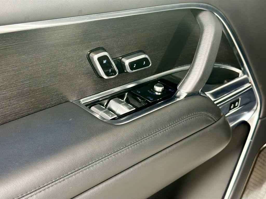 used 2024 Land Rover Range Rover car, priced at $129,991