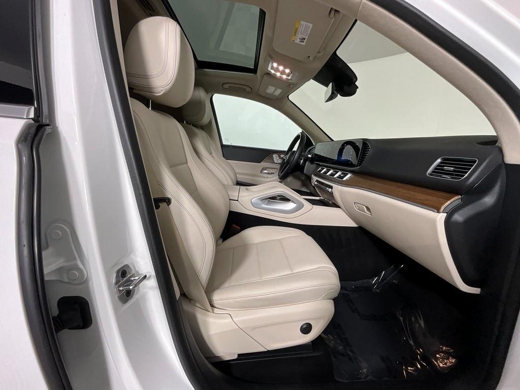 used 2025 Mercedes-Benz GLE 350 car, priced at $53,264