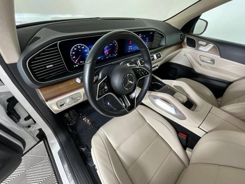 used 2025 Mercedes-Benz GLE 350 car, priced at $53,264