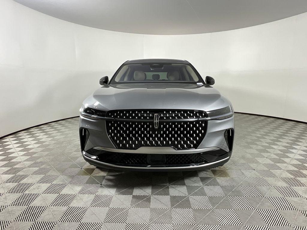 used 2025 Lincoln Nautilus car, priced at $49,461