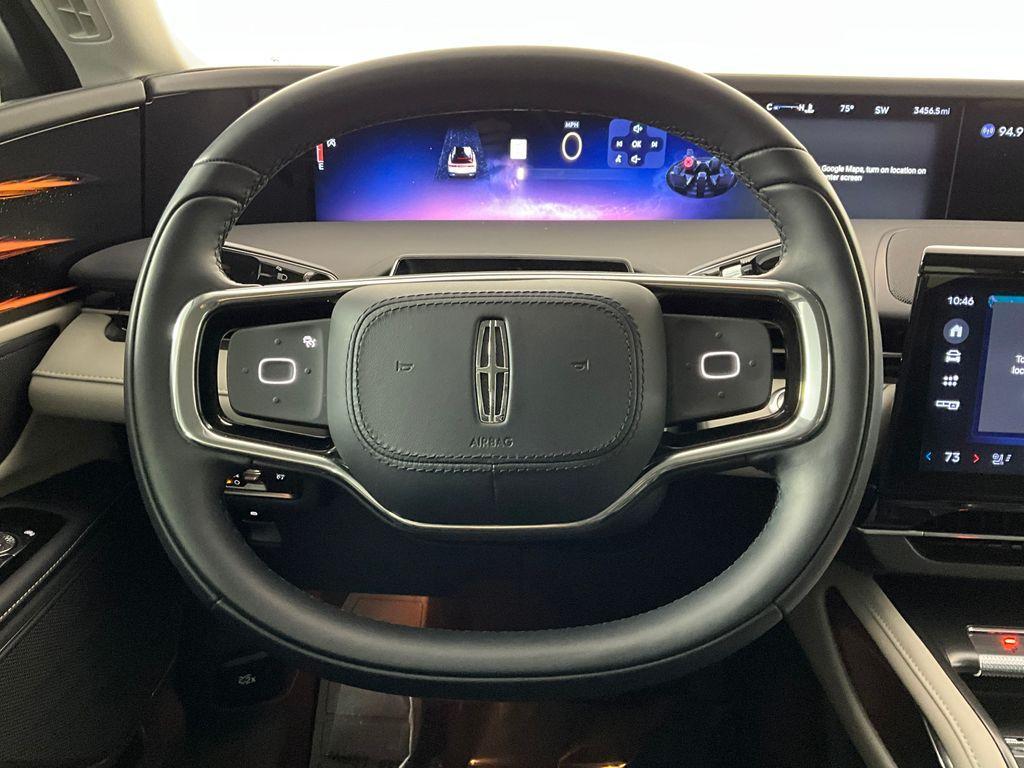 used 2025 Lincoln Nautilus car, priced at $47,795