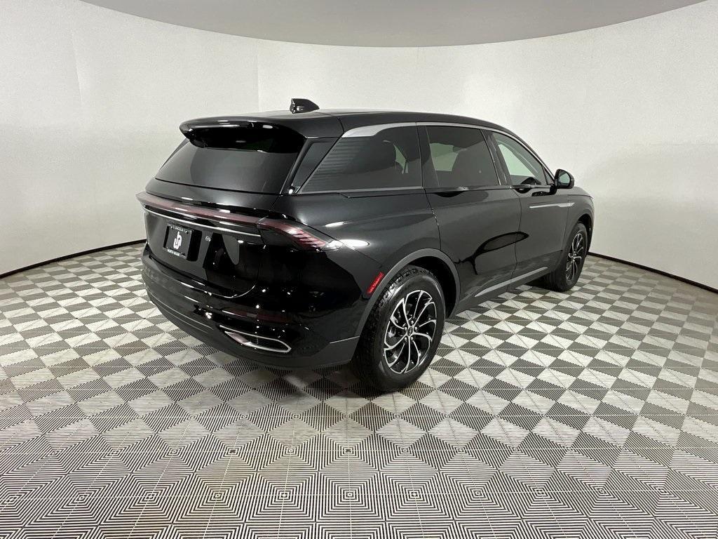 used 2025 Lincoln Nautilus car, priced at $47,911