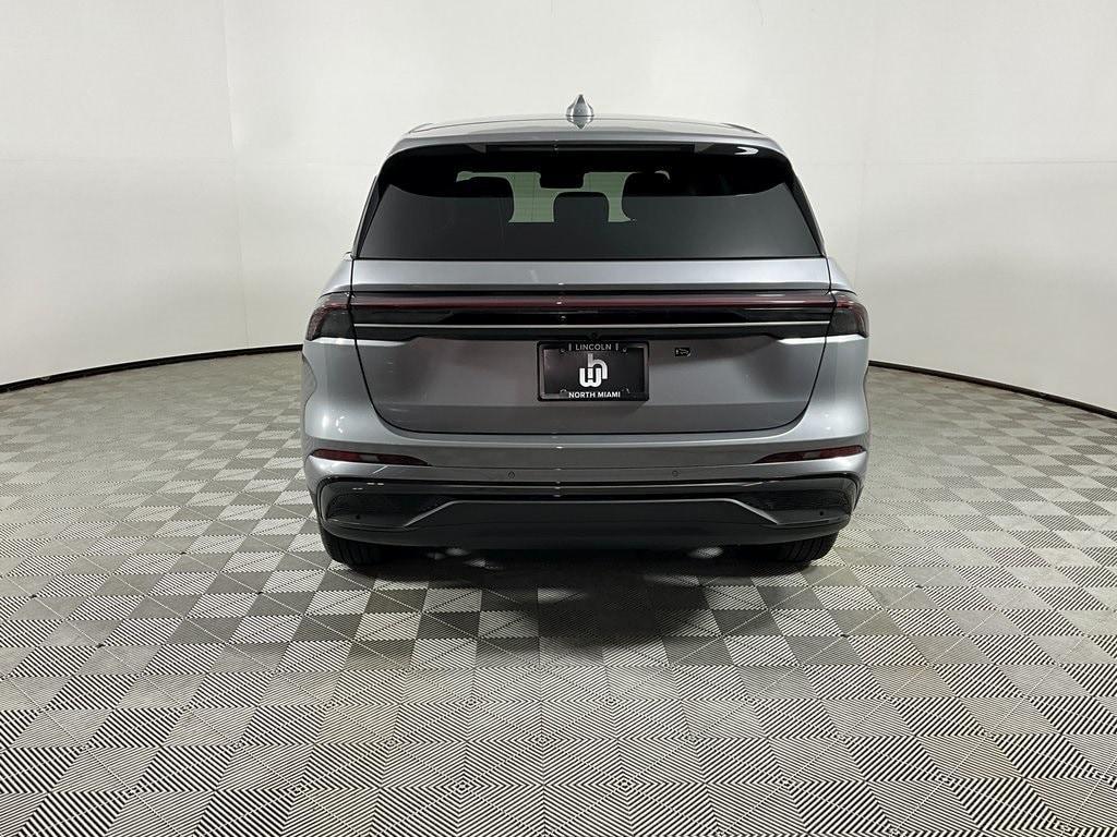 used 2025 Lincoln Nautilus car, priced at $46,811