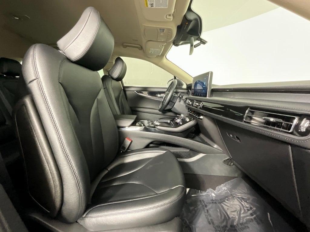 used 2023 Lincoln Nautilus car, priced at $28,595