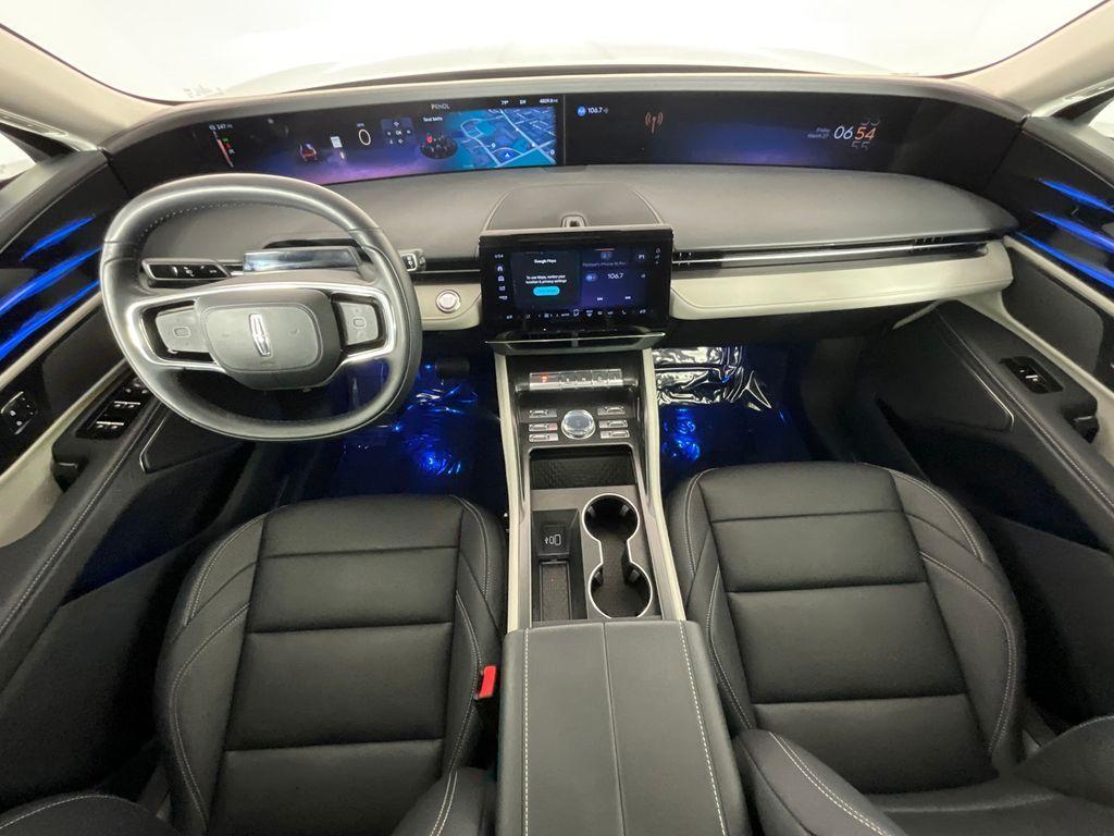 used 2025 Lincoln Nautilus car, priced at $47,794