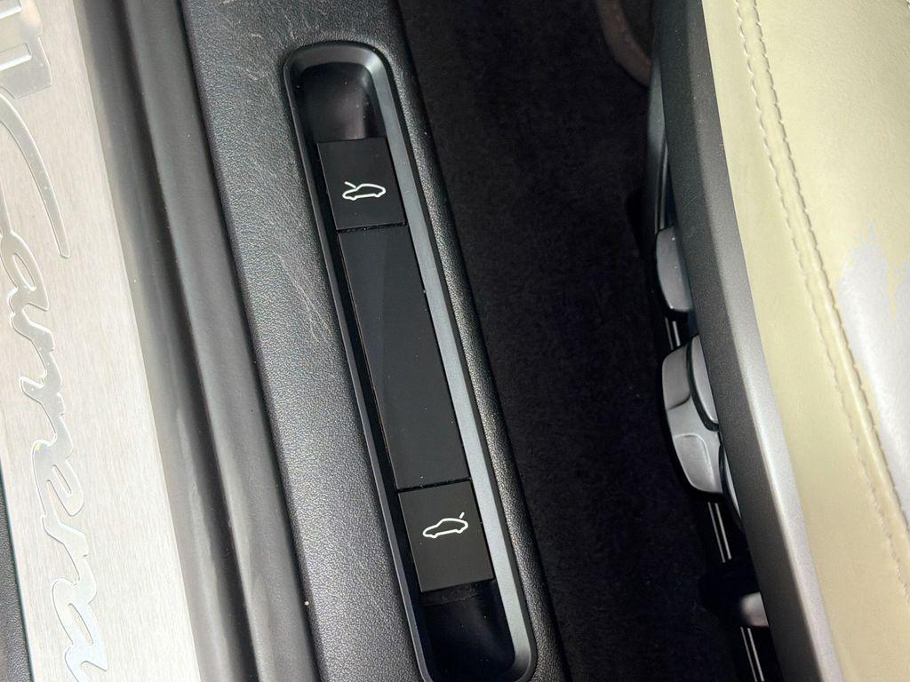 used 2020 Porsche 911 car, priced at $134,991