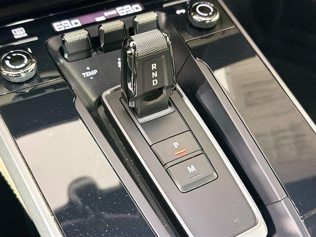 used 2020 Porsche 911 car, priced at $134,991
