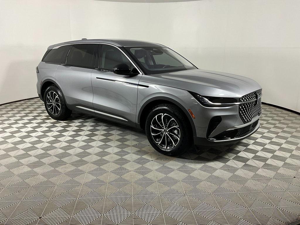 used 2025 Lincoln Nautilus car, priced at $47,611