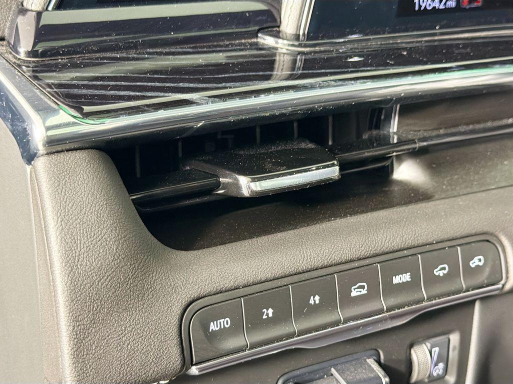 used 2022 Cadillac Escalade ESV car, priced at $78,674