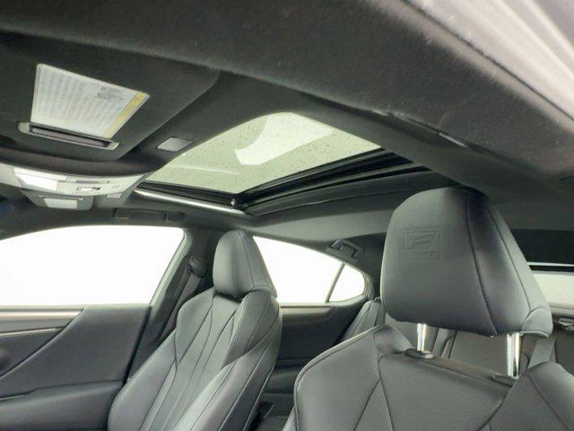 used 2024 Lexus ES 300h car, priced at $38,999