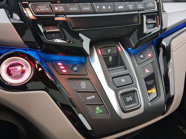 used 2023 Honda Odyssey car, priced at $35,698