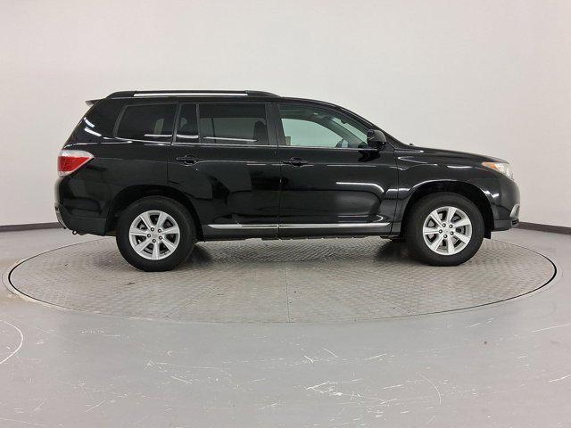used 2013 Toyota Highlander car, priced at $11,998