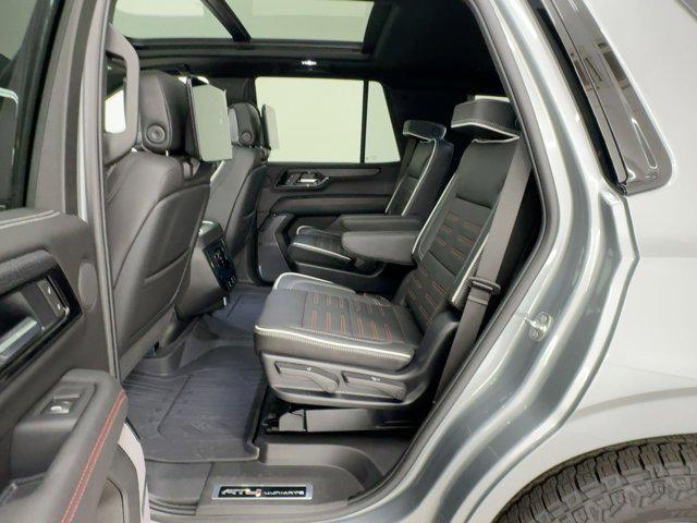 used 2025 GMC Yukon car, priced at $89,999