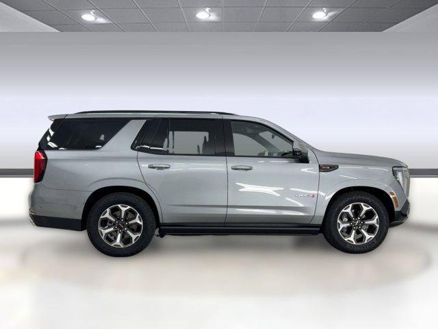 used 2025 GMC Yukon car, priced at $89,999