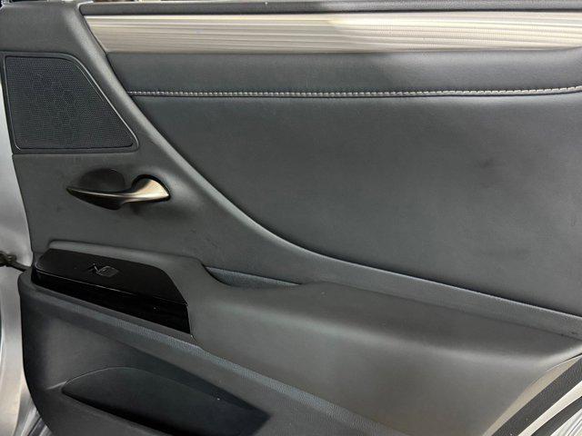used 2022 Lexus ES 350 car, priced at $30,499