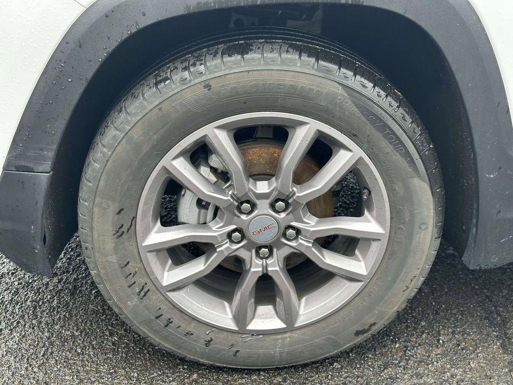 used 2024 GMC Terrain car, priced at $21,759