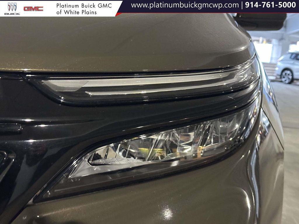 used 2024 Chevrolet Equinox car, priced at $22,997