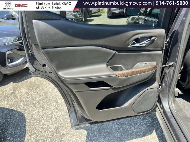 used 2022 GMC Acadia car, priced at $29,197