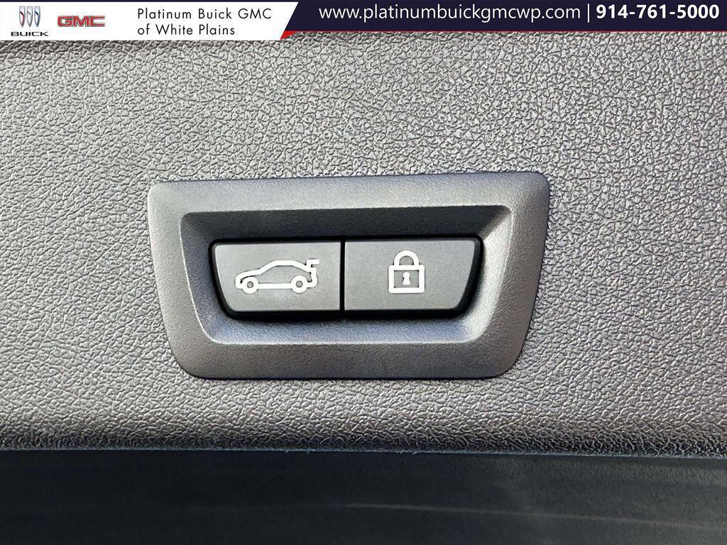 used 2023 BMW X6 M car, priced at $85,378