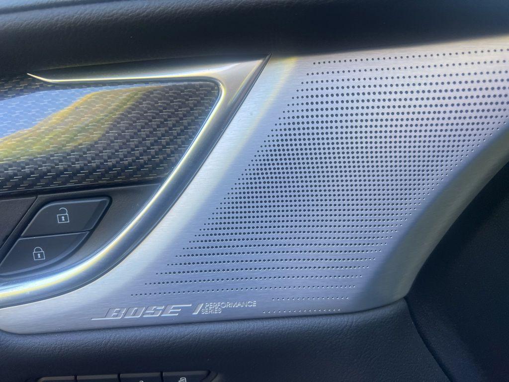 used 2023 Cadillac XT5 car, priced at $34,771