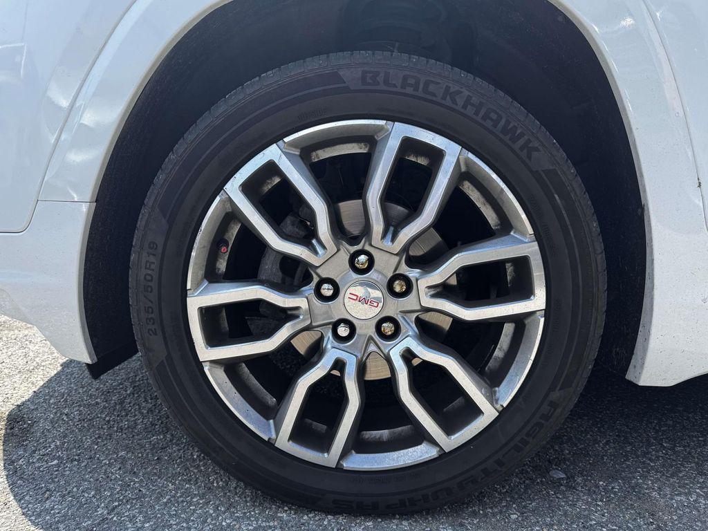 used 2023 GMC Terrain car, priced at $26,566