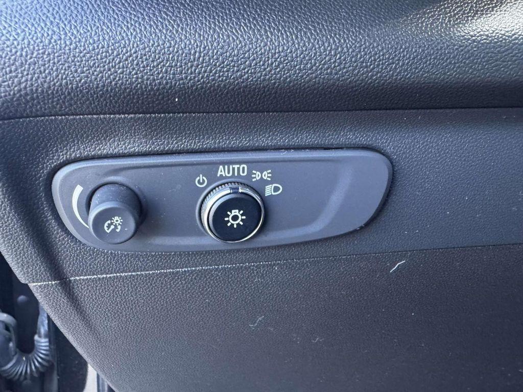 used 2023 Buick Envision car, priced at $26,494