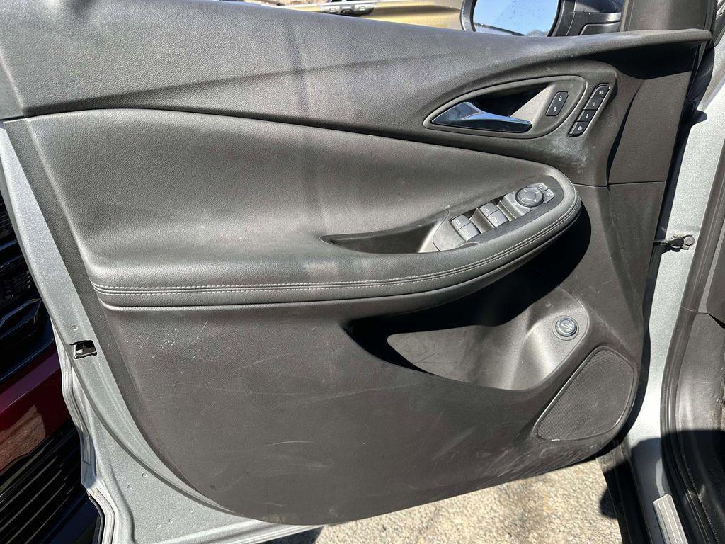 used 2023 Buick Encore GX car, priced at $21,997