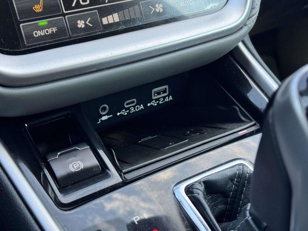 used 2024 Subaru Outback car, priced at $25,797