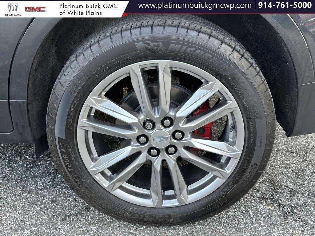 used 2023 Cadillac XT5 car, priced at $33,997