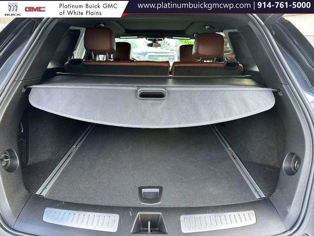 used 2023 Cadillac XT5 car, priced at $33,997