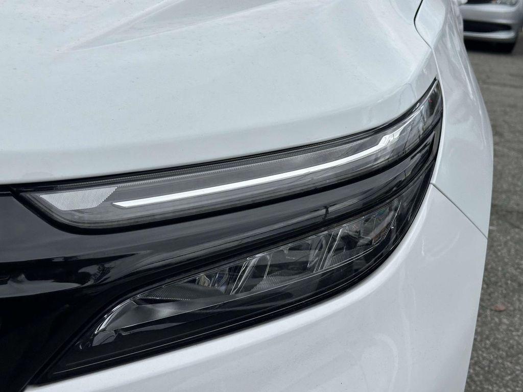 used 2024 Chevrolet Equinox car, priced at $23,552