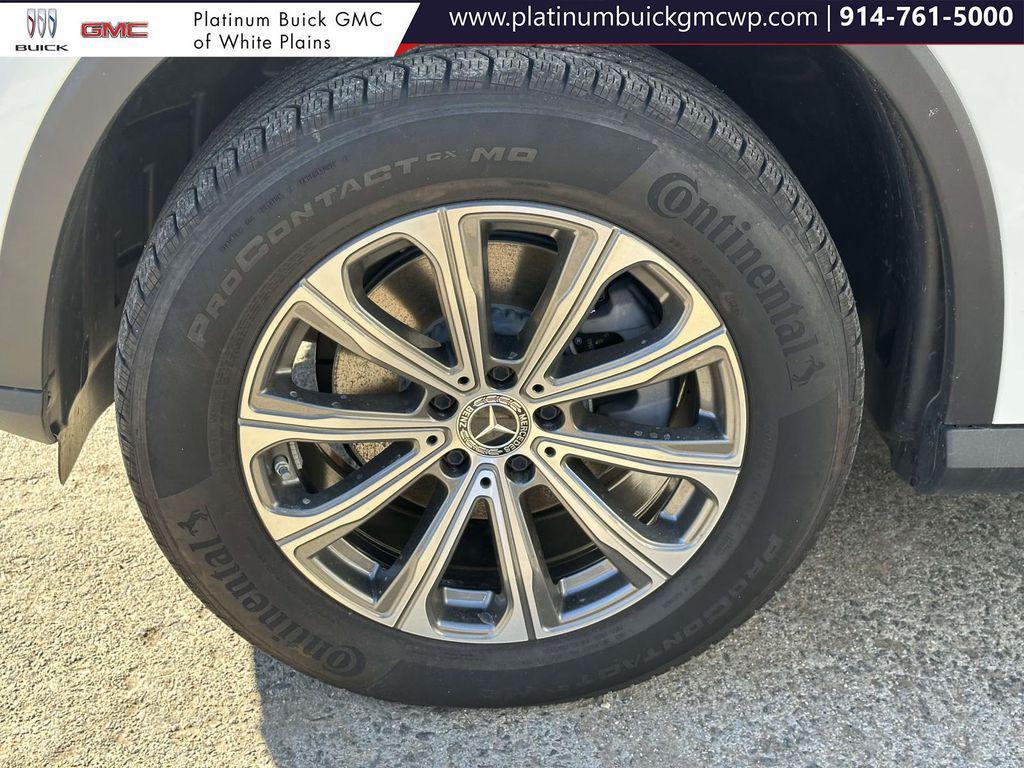 used 2024 Mercedes-Benz GLC 300 car, priced at $37,159