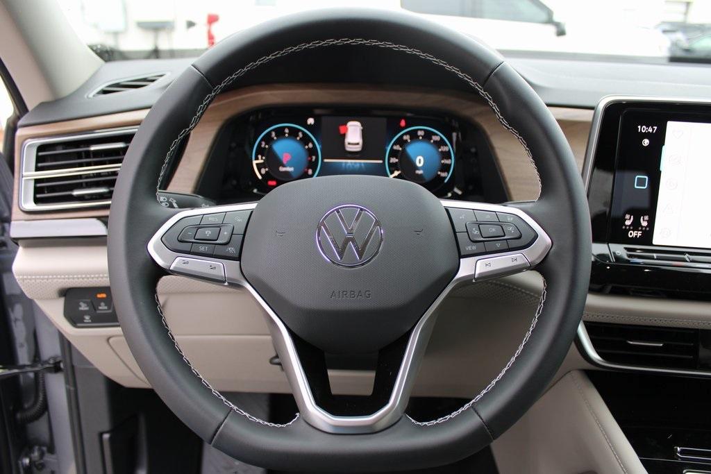 new 2026 Volkswagen Atlas car, priced at $44,283