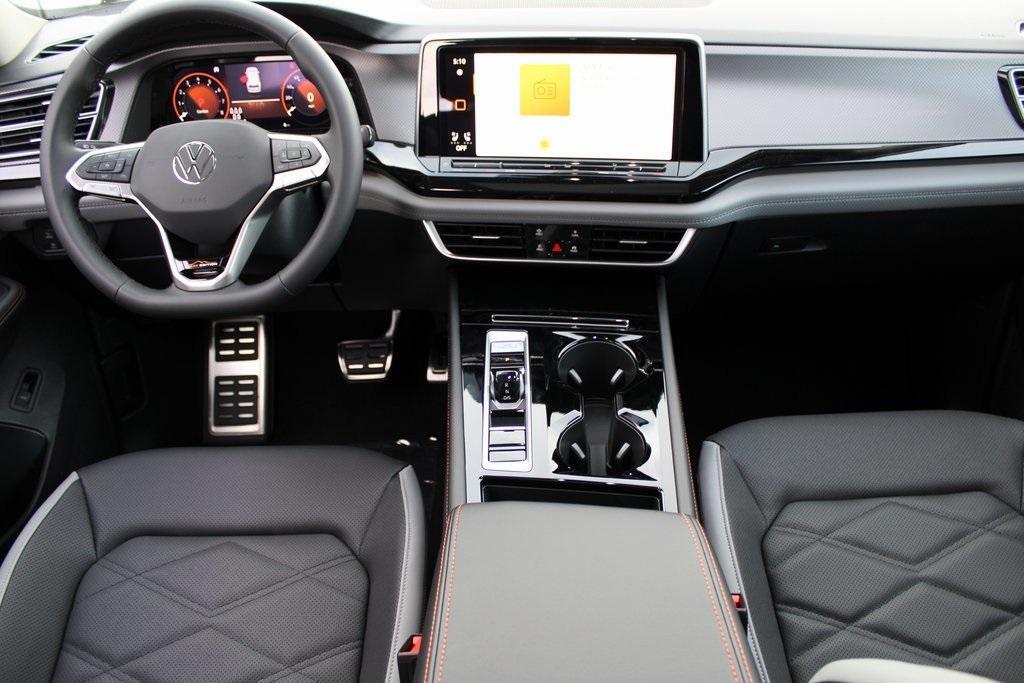 new 2026 Volkswagen Atlas car, priced at $45,522