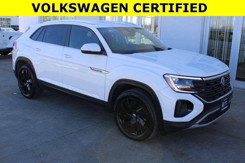 used 2025 Volkswagen Atlas Cross Sport car, priced at $37,895