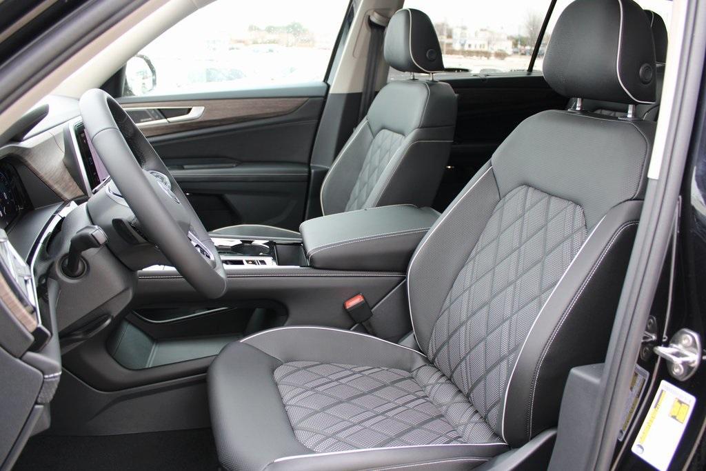 new 2026 Volkswagen Atlas car, priced at $51,876