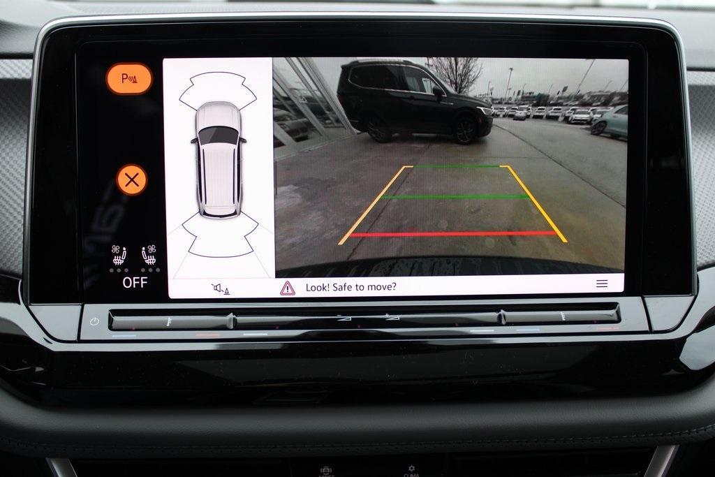 new 2026 Volkswagen Atlas car, priced at $45,959