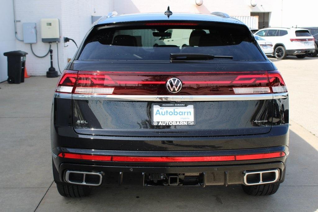 new 2026 Volkswagen Atlas Cross Sport car, priced at $51,664