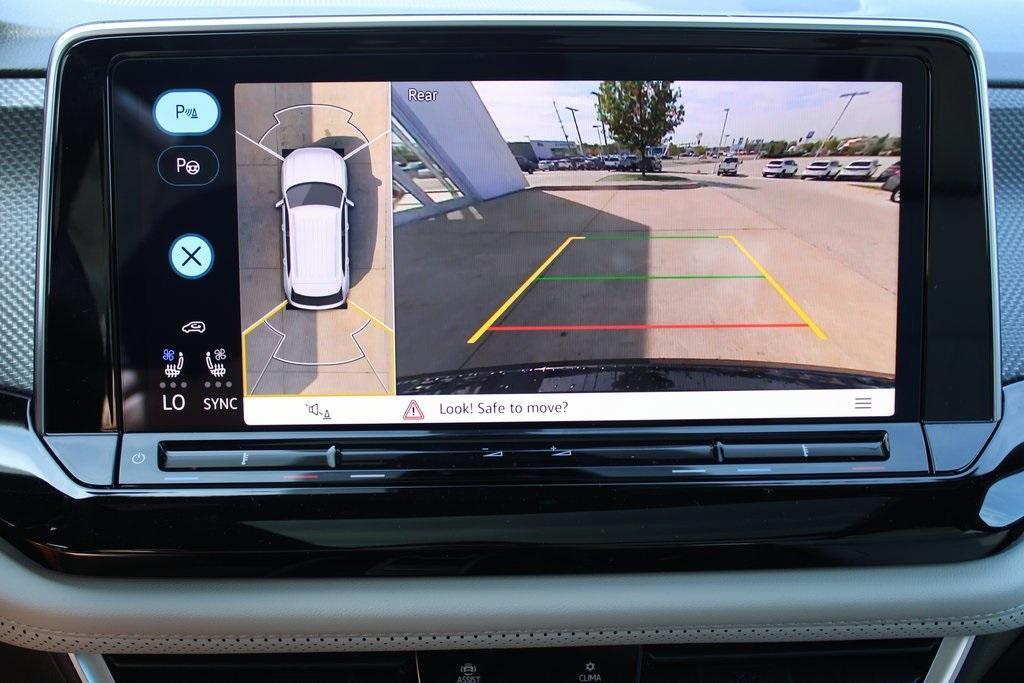 new 2026 Volkswagen Atlas Cross Sport car, priced at $51,664