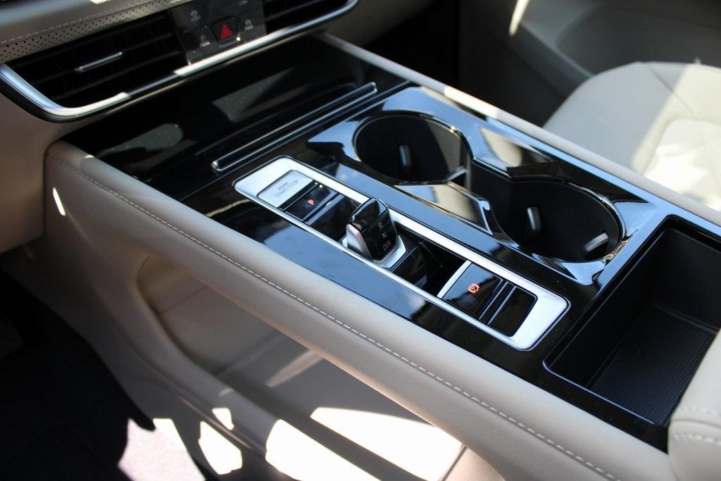 new 2026 Volkswagen Atlas car, priced at $44,205