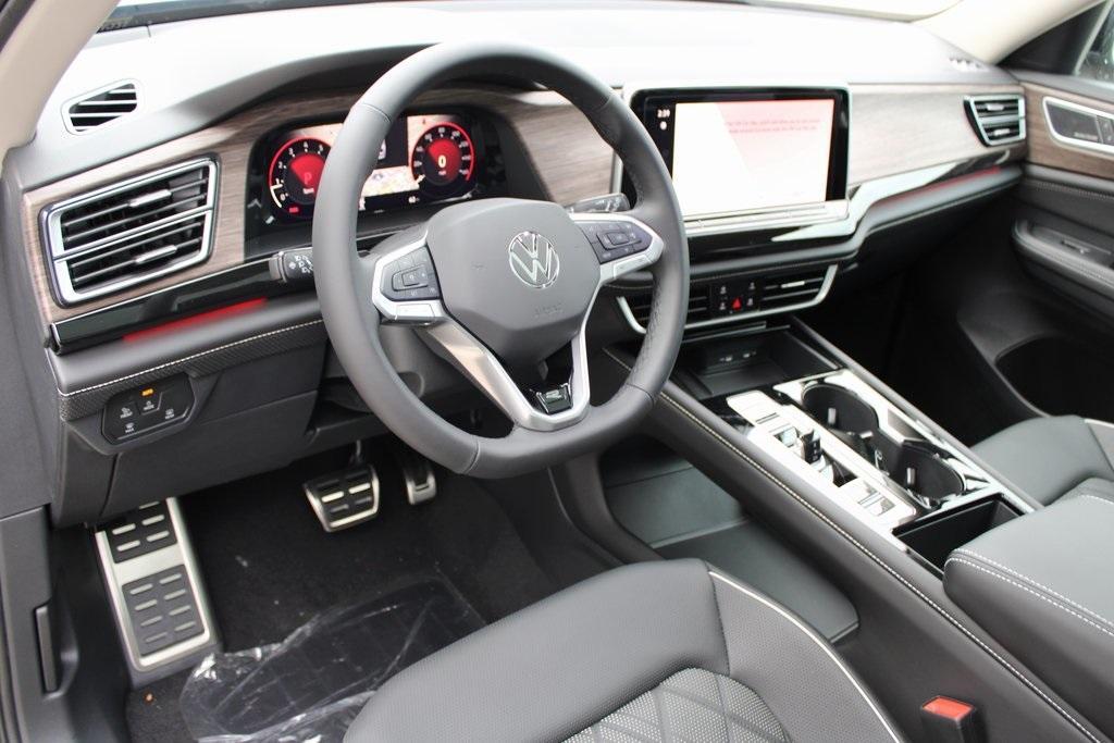 new 2026 Volkswagen Atlas car, priced at $52,306
