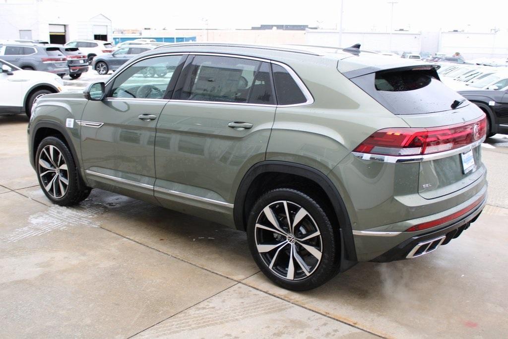 new 2026 Volkswagen Atlas Cross Sport car, priced at $51,664