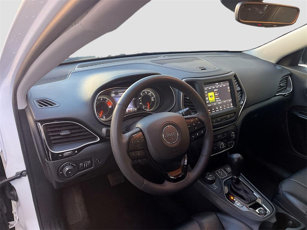 used 2023 Jeep Cherokee car, priced at $21,800